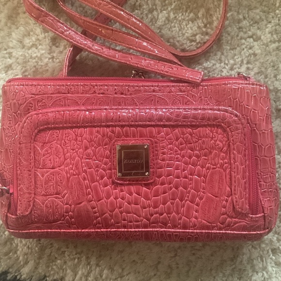 KOLTOV pink multi cross body wallet. Pink “alligator”. - Picture 3 of 7